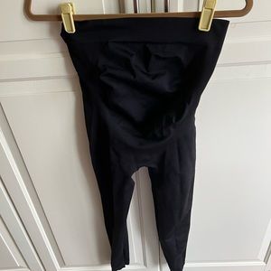 Blanqi maternity leggings size M.